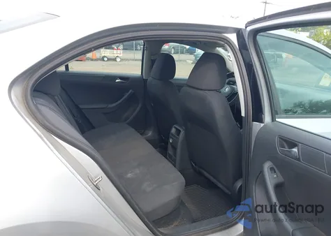 2015 Volkswagen Jetta 2.0L S из США, поврежденный, VIN 3VW2K7AJ2FM297990